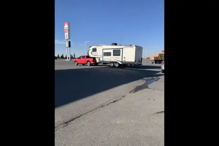 Saint Keystone Elkridge Fifth Wheel