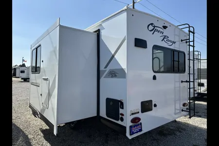 Nathan's Highland Ridge RV Open Range Range Lite Legacy Travel Trailer