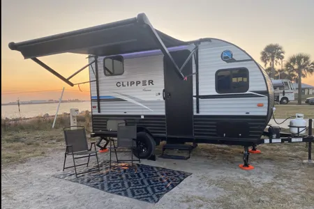 Castaway Coastal Cruiser