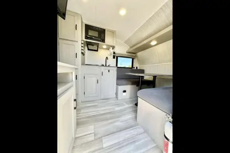 Castaway Coastal Cruiser