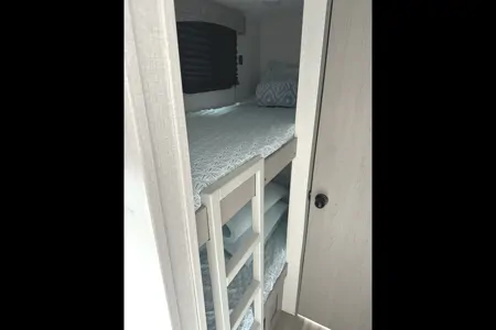 Castaway Coastal Cruiser