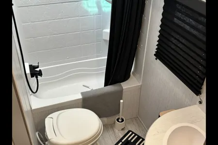 Sambolin Private King Bedroom Sleeps 5 Comfortably