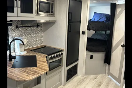 Sambolin Private King Bedroom Sleeps 5 Comfortably