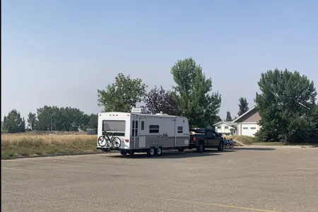 Nap's SpringDale 256 RLL Travel Trailer