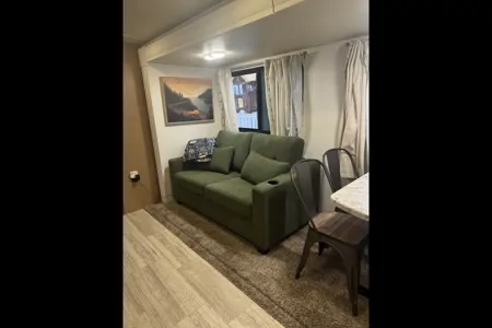 Adventure Awaits 2017 Grand Design Imagine 2800bh