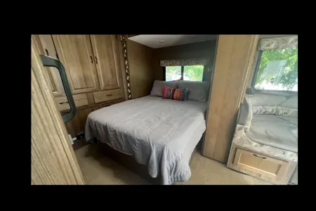 Keith's Coachmen Prism Class C