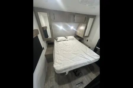 Tyler's Palomino Puma 31QBBH Travel Trailer