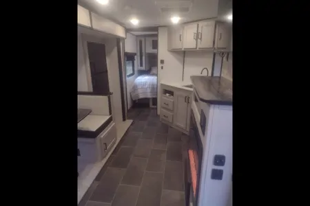 RV with Bunks and King bed: No extra fees. Fully Equipped.  Delivery Available