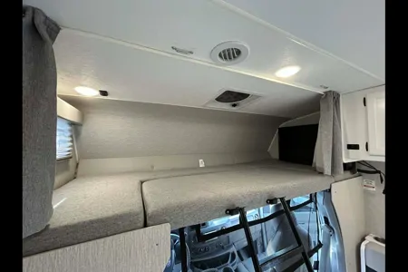 Coachmen Cross Trail 26XG Class C