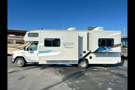 Coachmen Cross Trail 26XG Class C