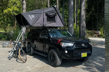 Toyota 4Runner Truck Camper