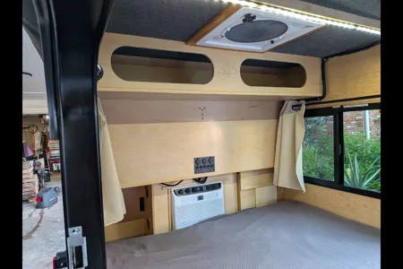 Outbound Micro Extreme Trailer