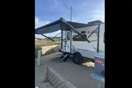 Liz and Mikes Couples Travel Trailer