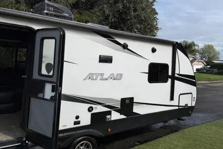Ultra Luxurious Atlas Travel Trailer