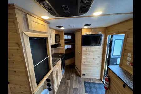 Frank Lake Reno's Ice Castle Fish Houses Range Runner 17Ft RV edition Travel Trailer