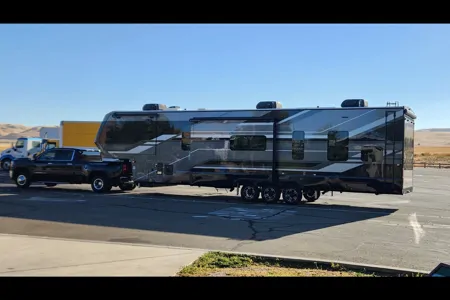 Grand Design Momentum  Toy Hauler