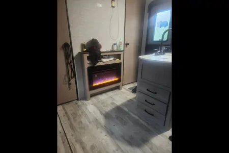 rob's Grand River 27bhs Travel Trailer