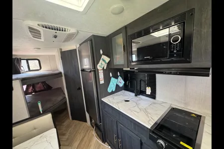 richard's Forest River Ozark 1650BHK Travel Trailer