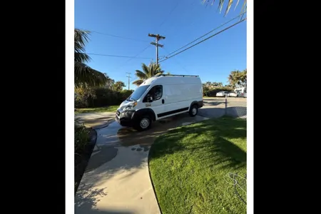 Camping Essentials Adventure Van 2022 Promaster