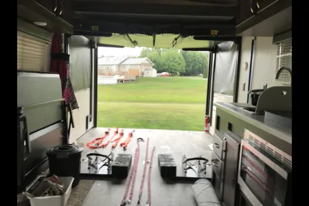 Eric's Octane 222 Toy Hauler