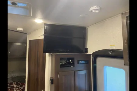 Eric's Octane 222 Toy Hauler