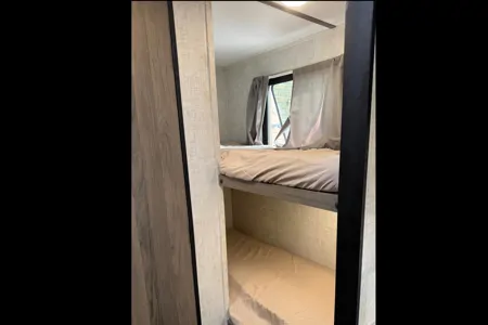 Make Memories: Grand River 19BH Travel Trailer