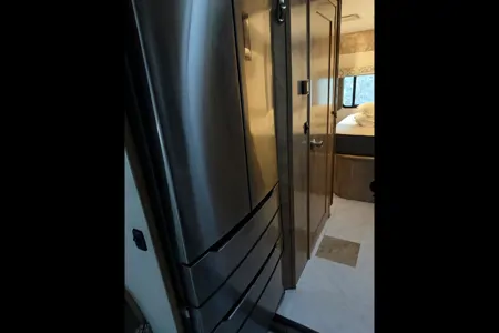 Lucky Coachmen Leprechaun Class C