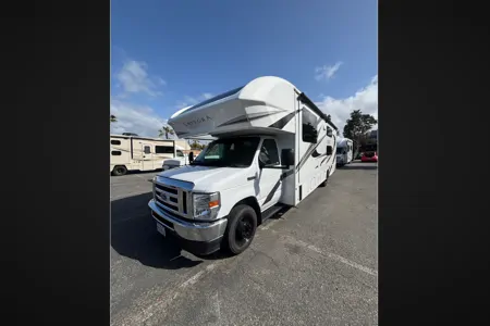 31F 2022 Entegra Coach Odyssey