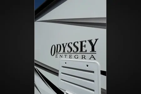 31F 2022 Entegra Coach Odyssey