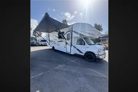 31F 2022 Entegra Coach Odyssey