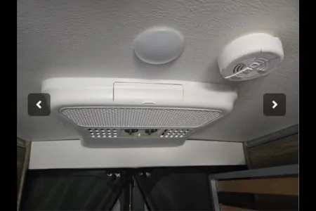 Yang's Winnebago Solis 59P Class B