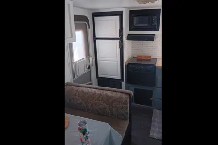 Sha-she-sha the Cozy Camper