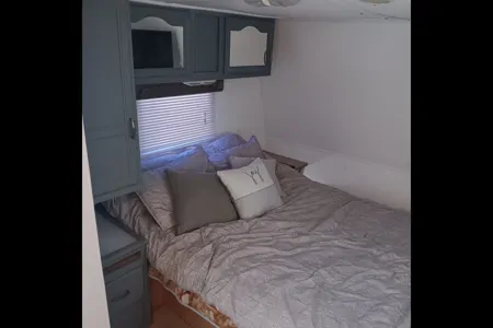 Sha-she-sha the Cozy Camper