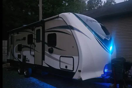 Christian's Dutchman Aerolite 242bhsl Travel Trailer