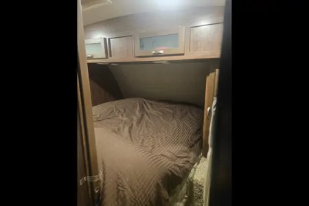 Christian's Dutchman Aerolite 242bhsl Travel Trailer
