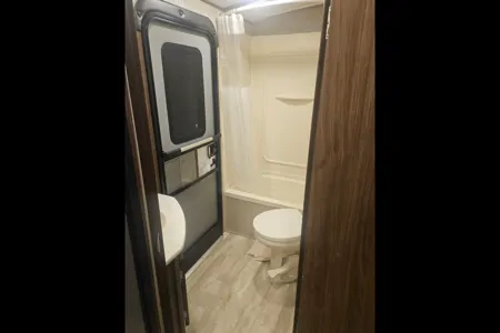 Christian's Dutchman Aerolite 242bhsl Travel Trailer