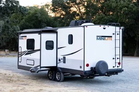 "Rocky" Forest River Rockwood Mini Lite 2509S Travel Trailer