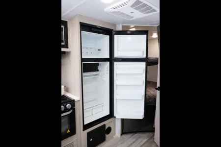 "Rocky" Forest River Rockwood Mini Lite 2509S Travel Trailer