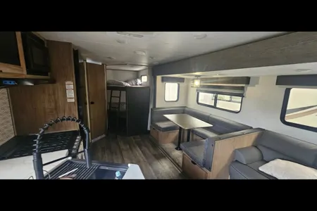 Matthew 's Forest River Cherokee Bunkhouse