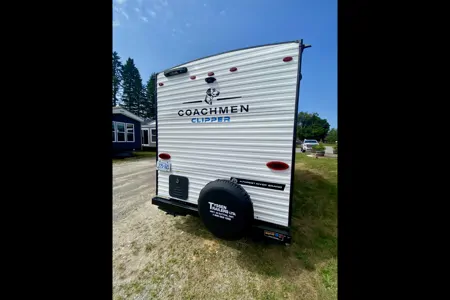 Heather's Coachmen Clipper 17BH Travel Trailer