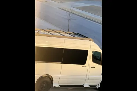 8 seater OGV V-Cruiser Class B