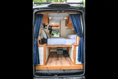 MONICA's Ford Transit Class B