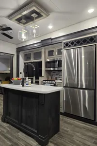 2024 Keystone Avalanche Fifth Wheel
