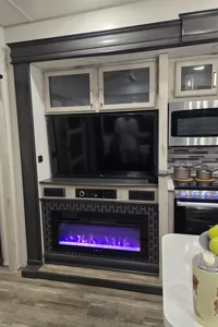 2024 Keystone Avalanche Fifth Wheel