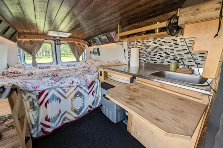 Ford E250 Campervan