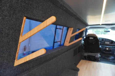 Jack 's Ford E350 Class B