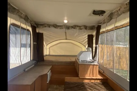 2010 Clipper sport 106 pop up camper