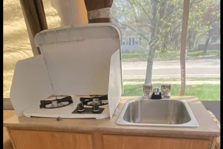 2010 Clipper sport 106 pop up camper