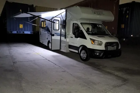 Balmore's coachmen cross trail Class C