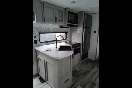 Natasha's Dutchmen 295QB Travel Trailer